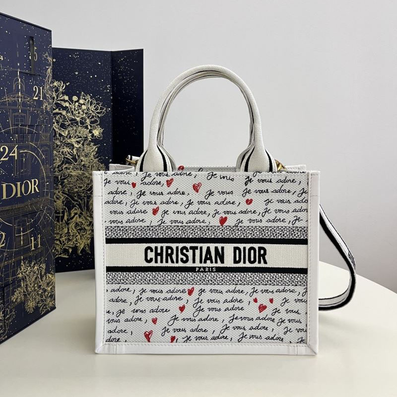 chr1st1an D10r shopping bags